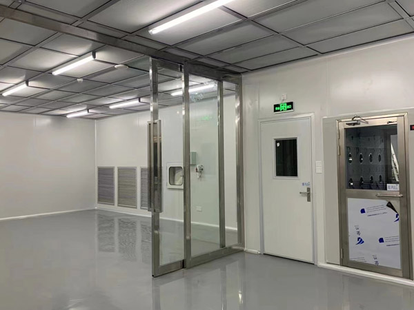 百級電子車間